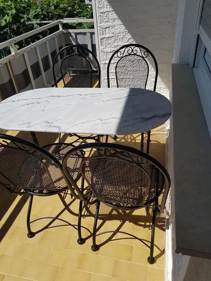 Emi Apartment Umag Croatia